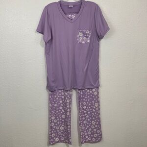 Real Essentials Lavender Floral Print Buttery Soft Pajama Set Size M
